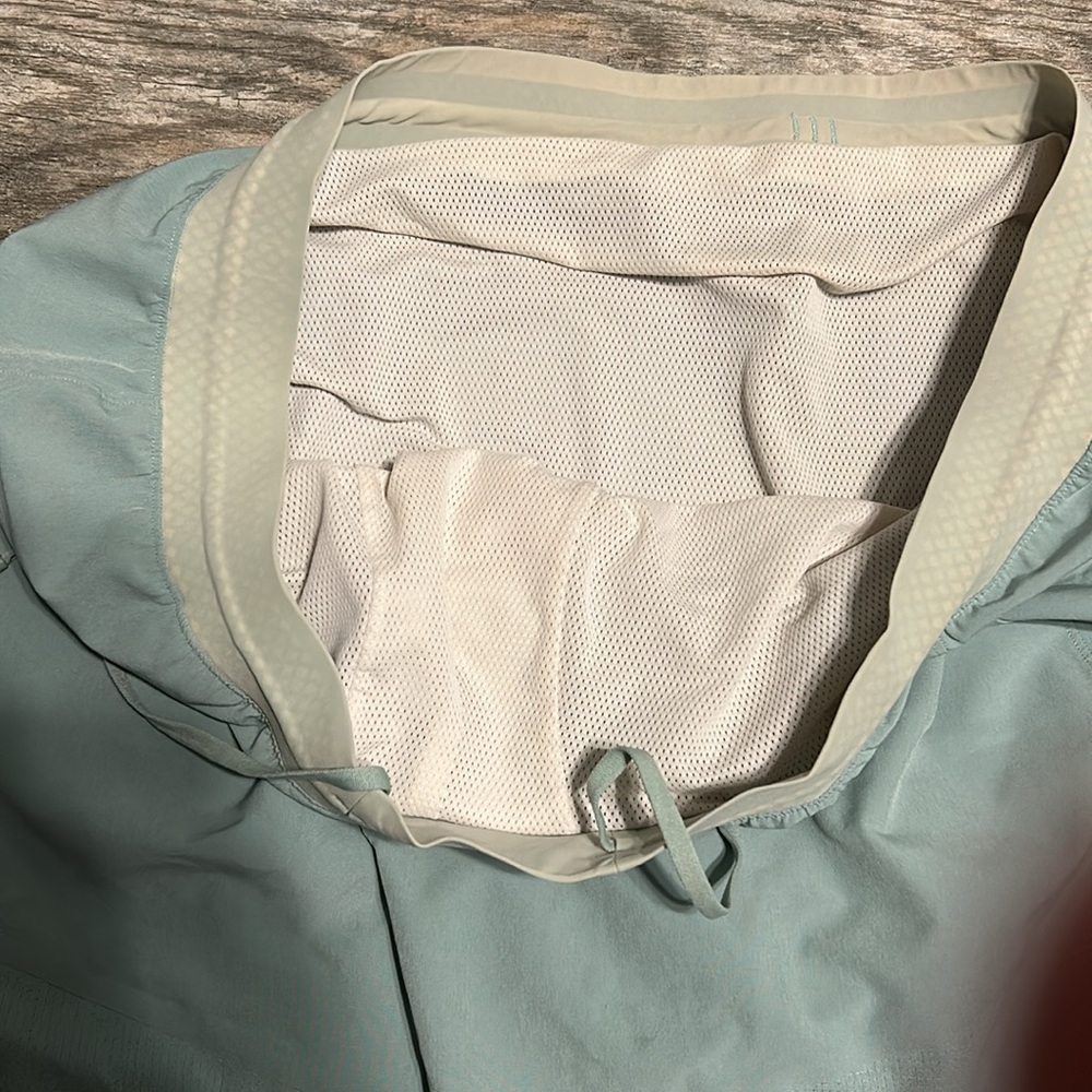 Lululemon bathing suit - like new condition size XXL - Picture 2 of 3